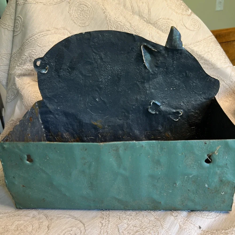 Handpainted Folk Art Pig With Bow Planter Signed
